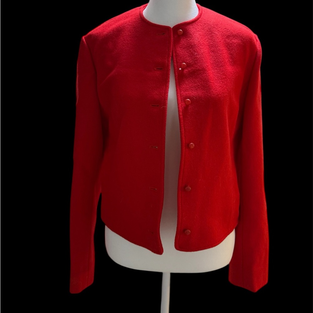 Pendleton Women's Red Blazer-10(see measurements) - Picture 3 of 7
